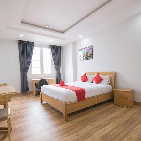 Hotel Reddoorz Premium Near E-Town Ciudad Ho Chi Minh  Exterior foto