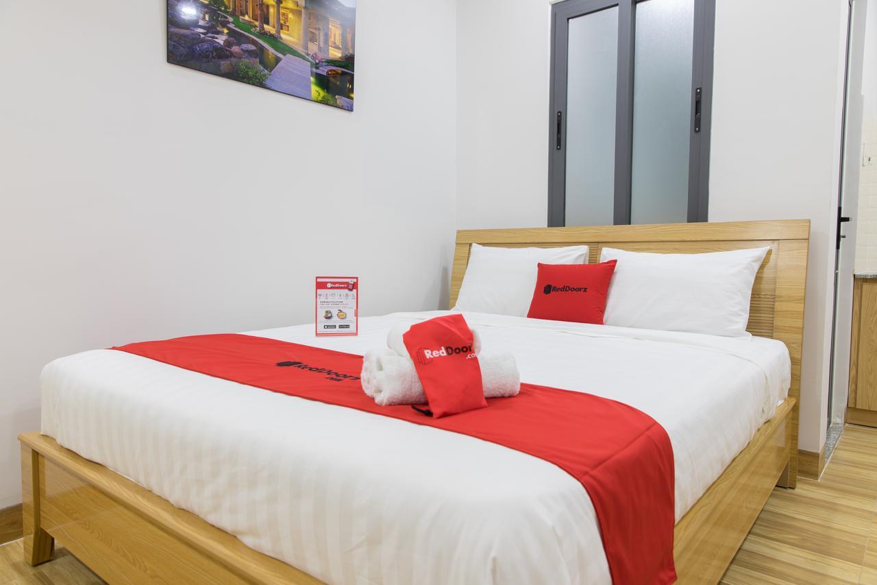Hotel Reddoorz Premium Near E-Town Ciudad Ho Chi Minh  Exterior foto