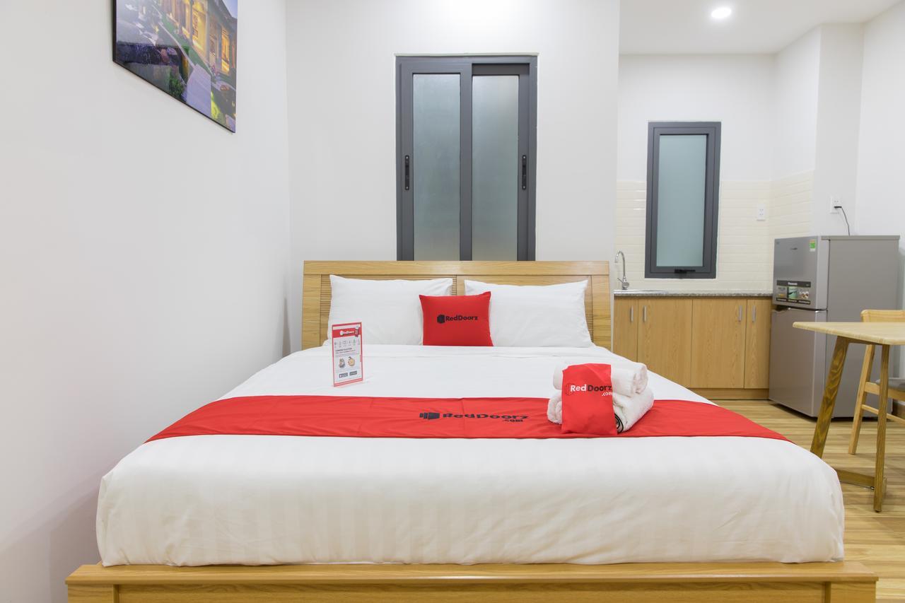 Hotel Reddoorz Premium Near E-Town Ciudad Ho Chi Minh  Exterior foto