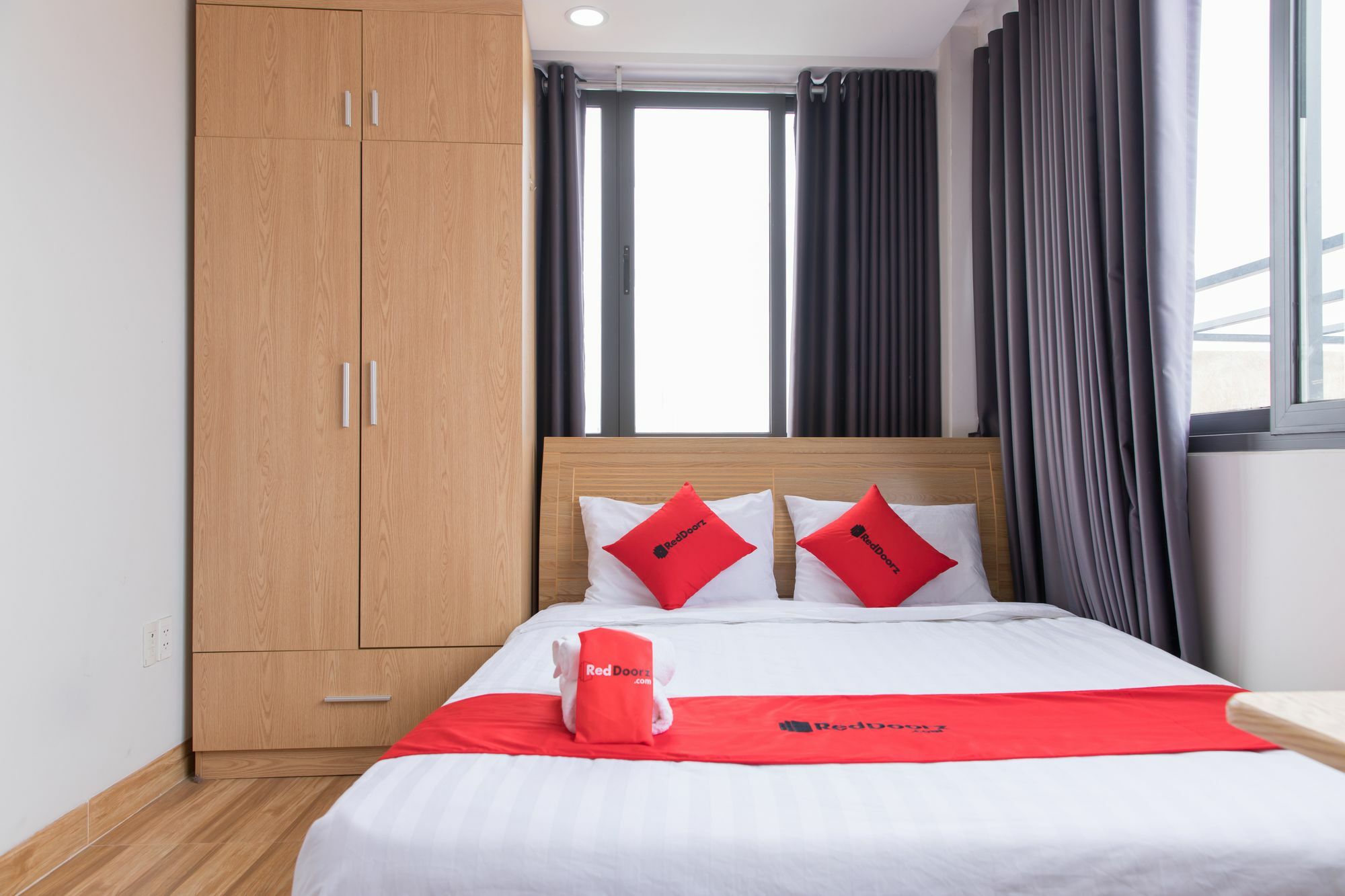 Hotel Reddoorz Premium Near E-Town Ciudad Ho Chi Minh  Exterior foto